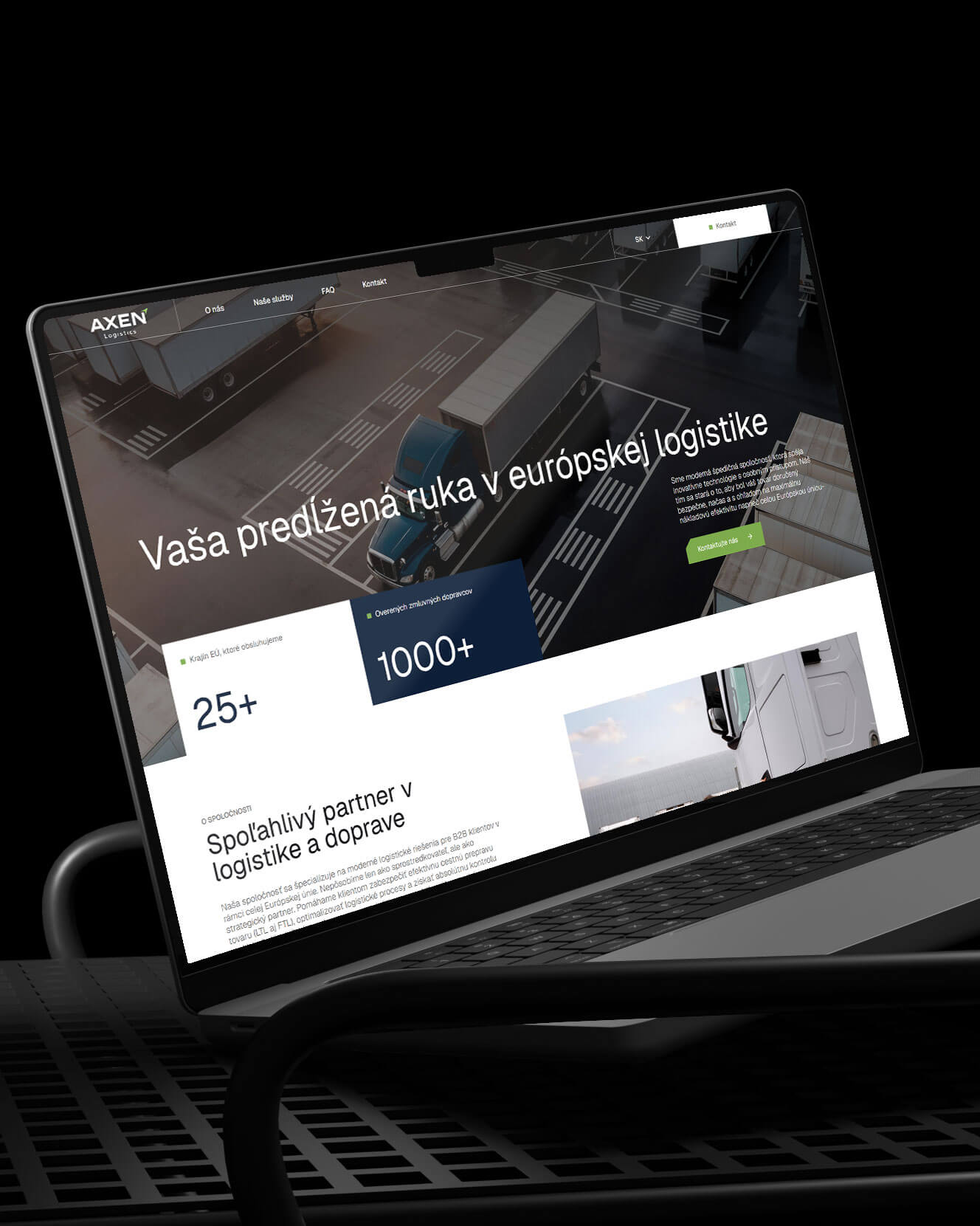 Domovsk&aacute; str&aacute;nka Axen Logistics na desktope s hero sekciou a v&yacute;zvou na dopyt prepravy